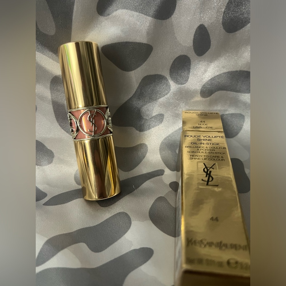 Yves Saint Laurent Rouge Volupte Shine Oil-in-Stick Lipstick